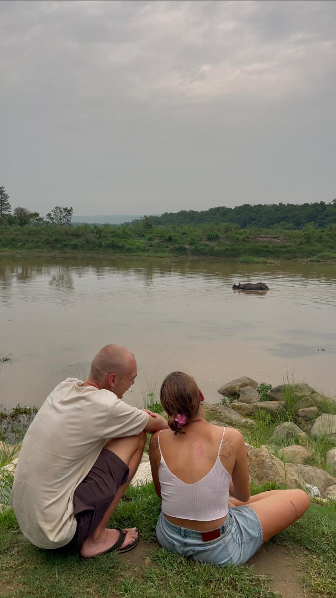 Bamby Chilling House - Feel The Nature Sauraha Bagian luar foto